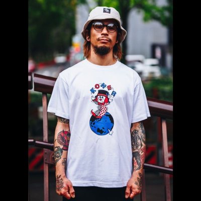 画像10: IBU T-SHIRT "Play on this insane world"