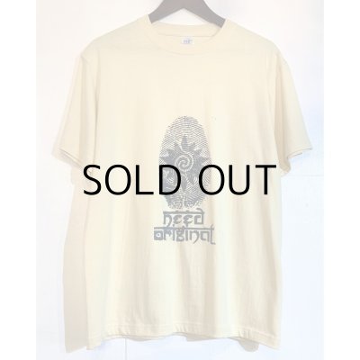 画像1: NEED ORIGINAL× TOMAS TOMAS T-SHIRT(Beige)