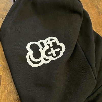 画像6: GxBxT&MQ HOODIE "GxBxT 2025" & Sticker  ※受注販売 12月中旬にお届け