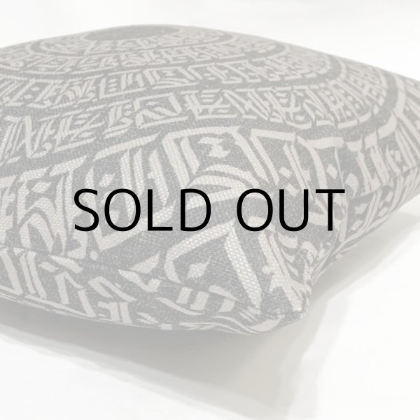 画像2: SANROKU CUSHION "SANROKU MANDALA"(black) (2)