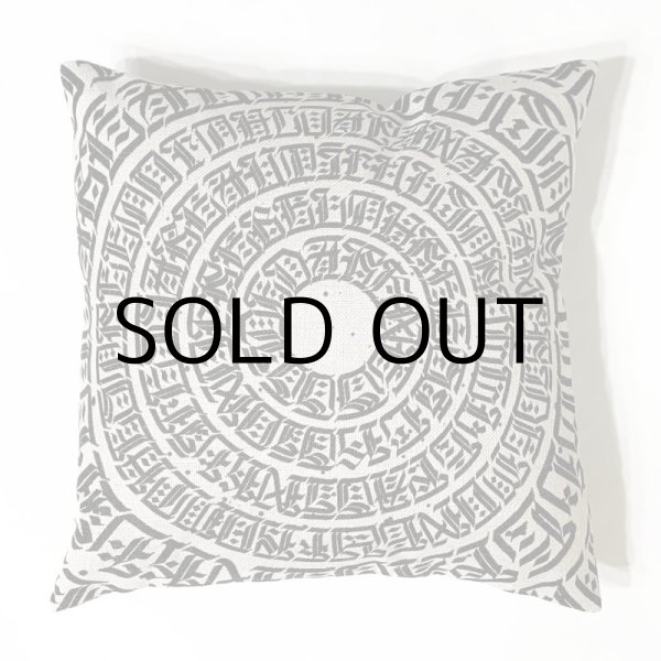 画像1: SANROKU CUSHION "SANROKU MANDALA"(white) (1)