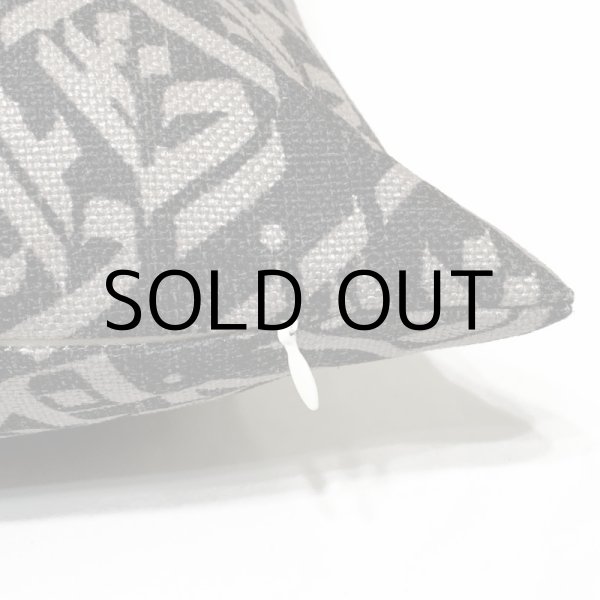 画像3: SANROKU CUSHION "SANROKU MANDALA"(black) (3)